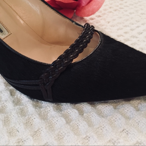 Manolo Blahnik Dyed Calf-Hair Black Pumps Size 6.5 - Picture 6 of 8